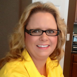 Meet your Posher, Bethany